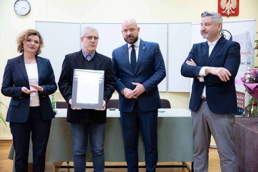 Wręczenie dyplomów dyrektorom placówek oświatowych, 10.01.2024